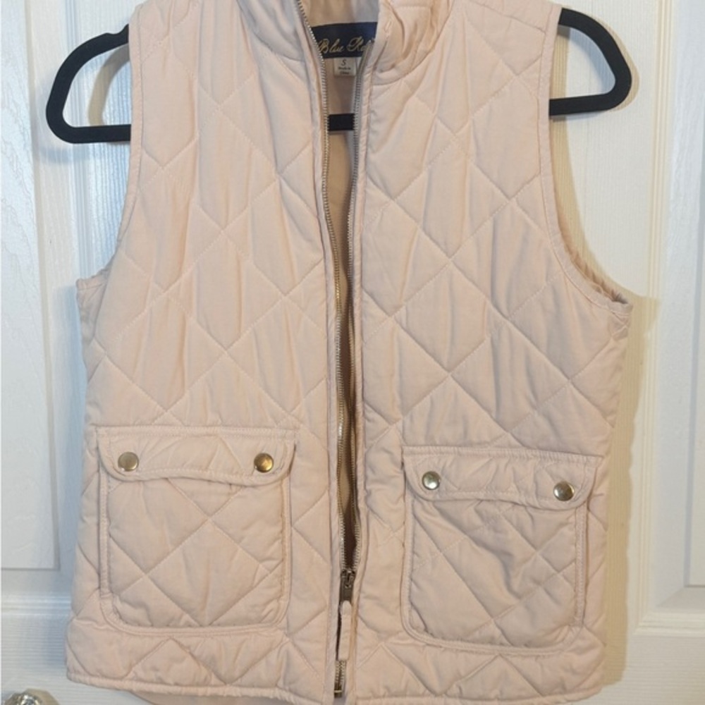 Blue Rain Soft Pink Quilted Small Vest. Super cute. Functional Pockets AB